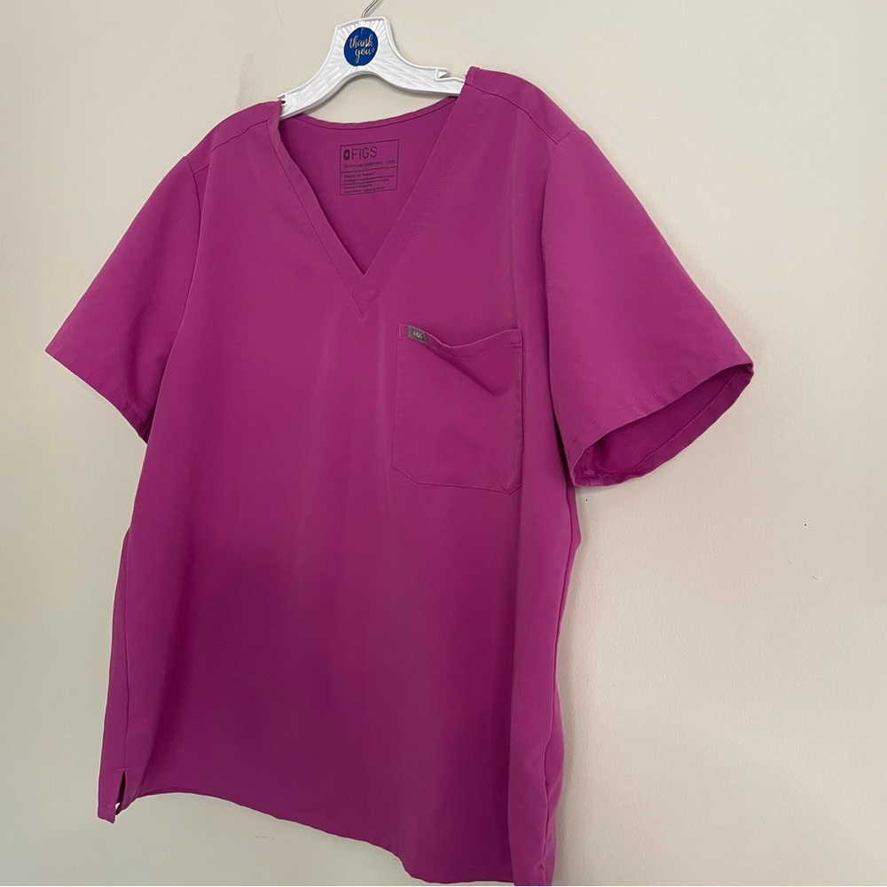 Figs V-Neck Scrub Top‎ in Magenta Pink/ Purple ~Size XXL ~ Healthcare